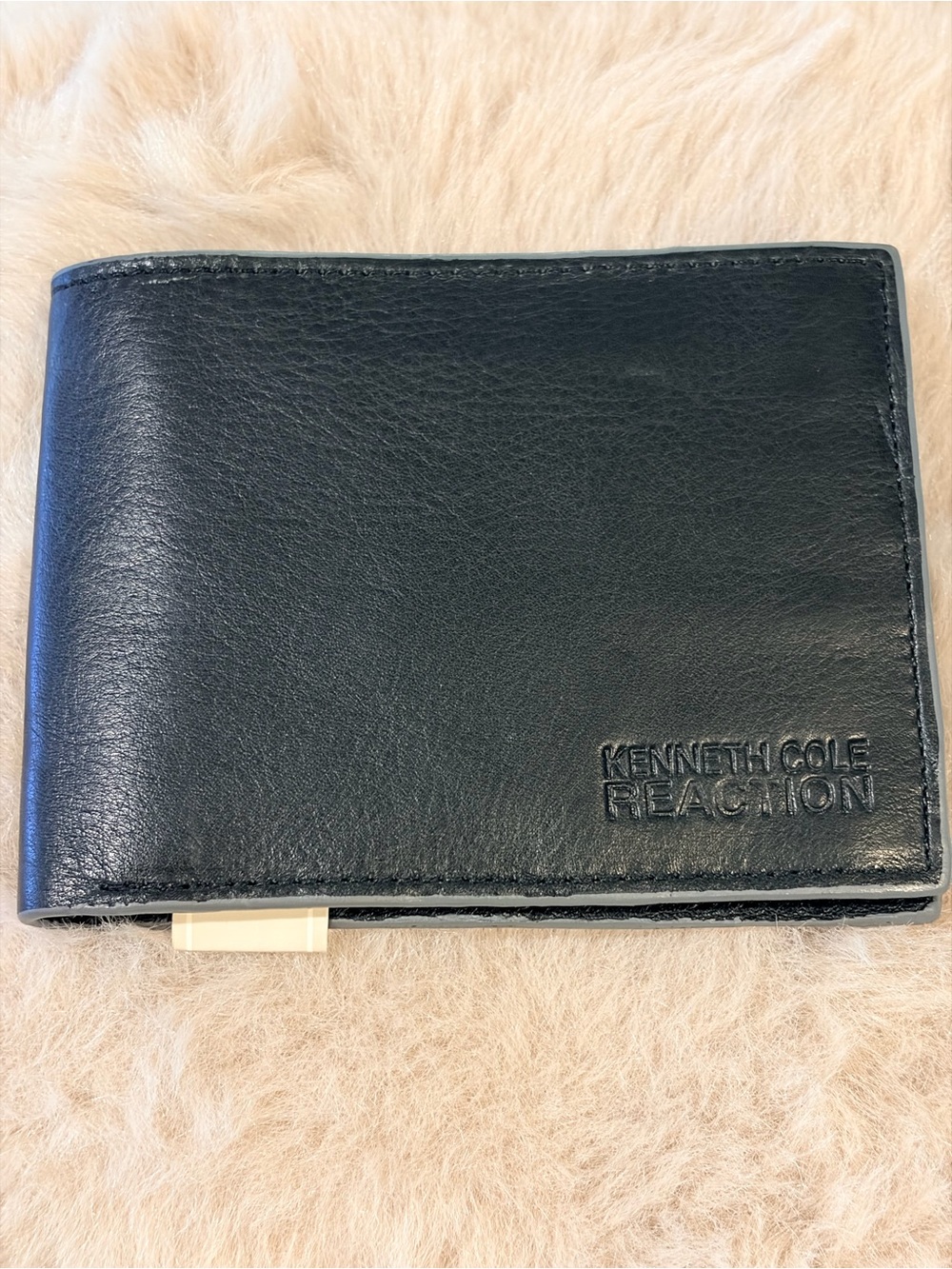 Kenneth Cole Reaction Black Leather Slim Bi-Fold Wallet